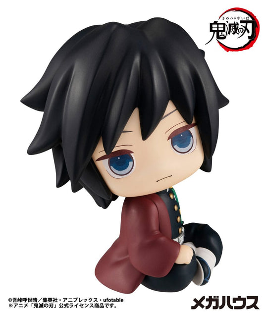 Demon Slayer Kimetsu no Yaiba Look Up PVC Statue Giyu Tomioka 11 cm Image 2