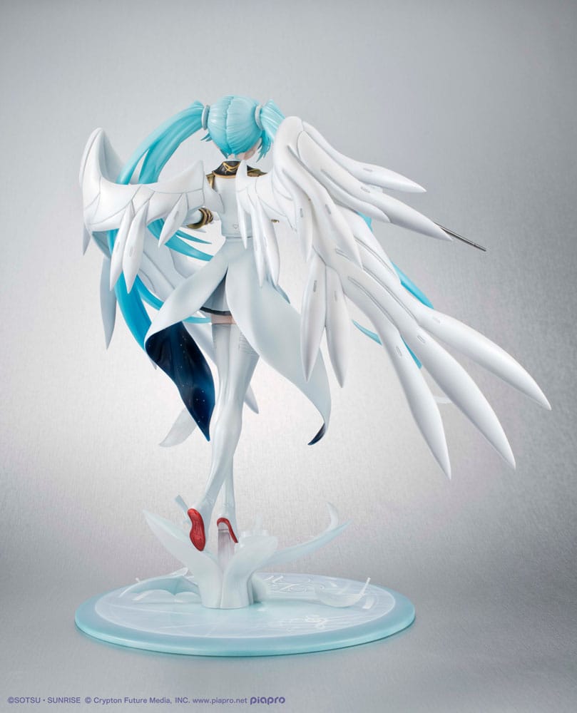 Mobile Suit Gundam x Hatsune Miku Lucrea PVC Statue Hatsune Miku x Wing Gundam Zero EW 45th Anniversary 27 cm Image 5