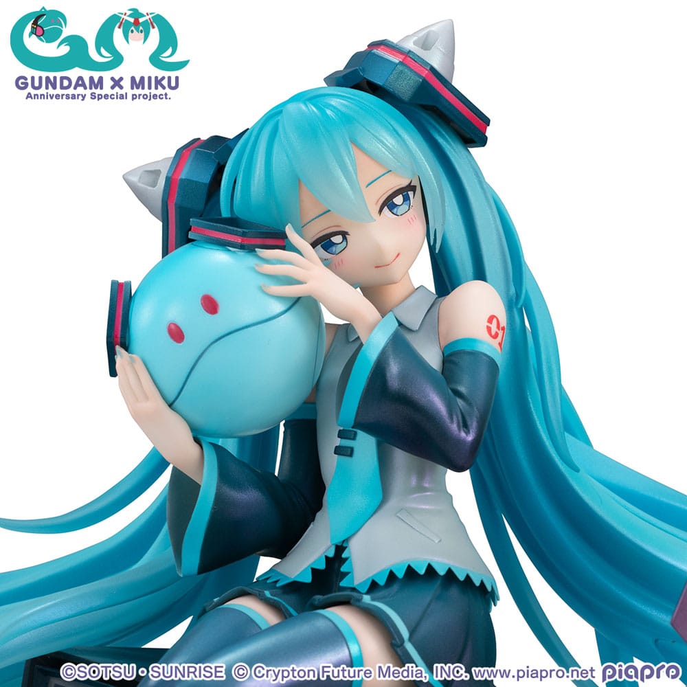 Mobile Suit Gundam x Hatsune Miku Lucrea PVC Statue Hatsune Miku x OO Gundam 45th Anniversary 17 cm Image 5