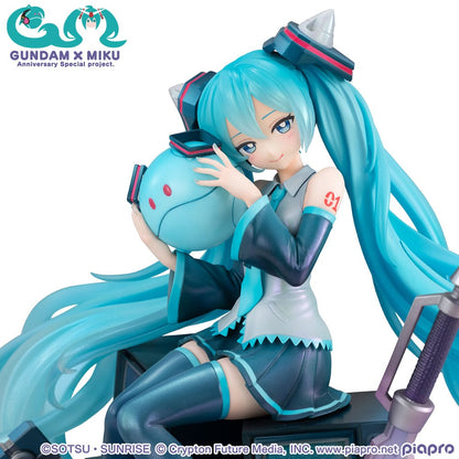 Mobile Suit Gundam x Hatsune Miku Lucrea PVC Statue Hatsune Miku x OO Gundam 45th Anniversary 17 cm Image 6