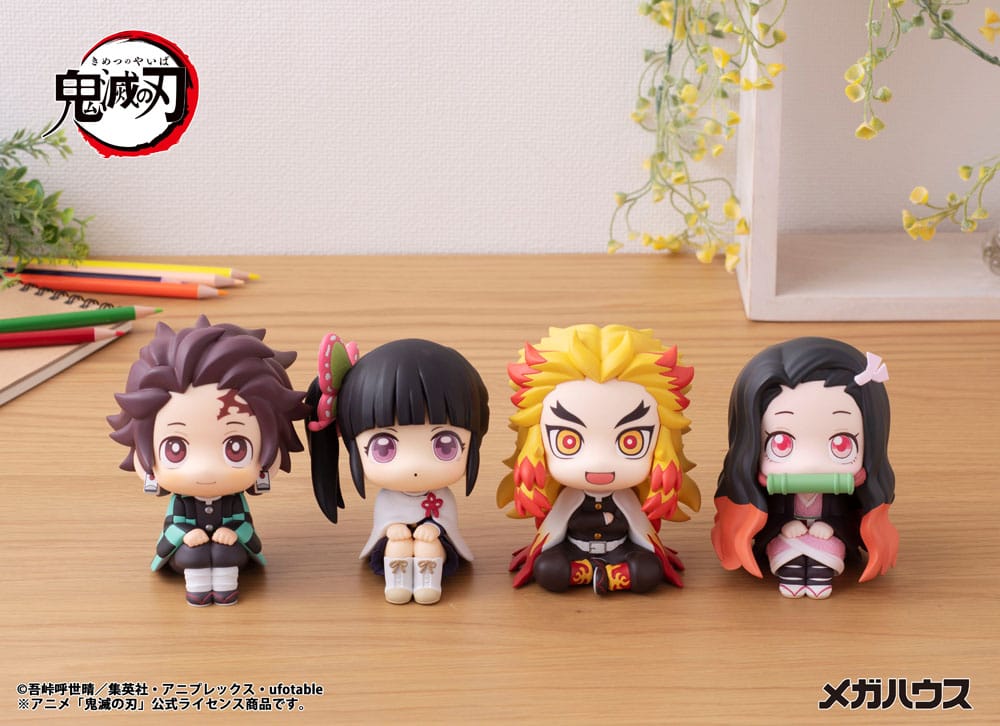 Demon Slayer Kimetsu no Yaiba Look Up PVC Statue Tanjiro Kamado 11 cm Image 10