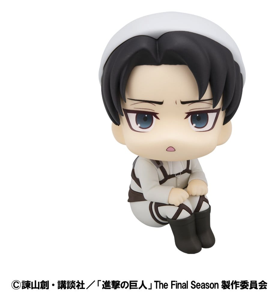 Attack on Titan Look Up PVC Statue Levi Cleaning up Ver. 11 cm Image 2