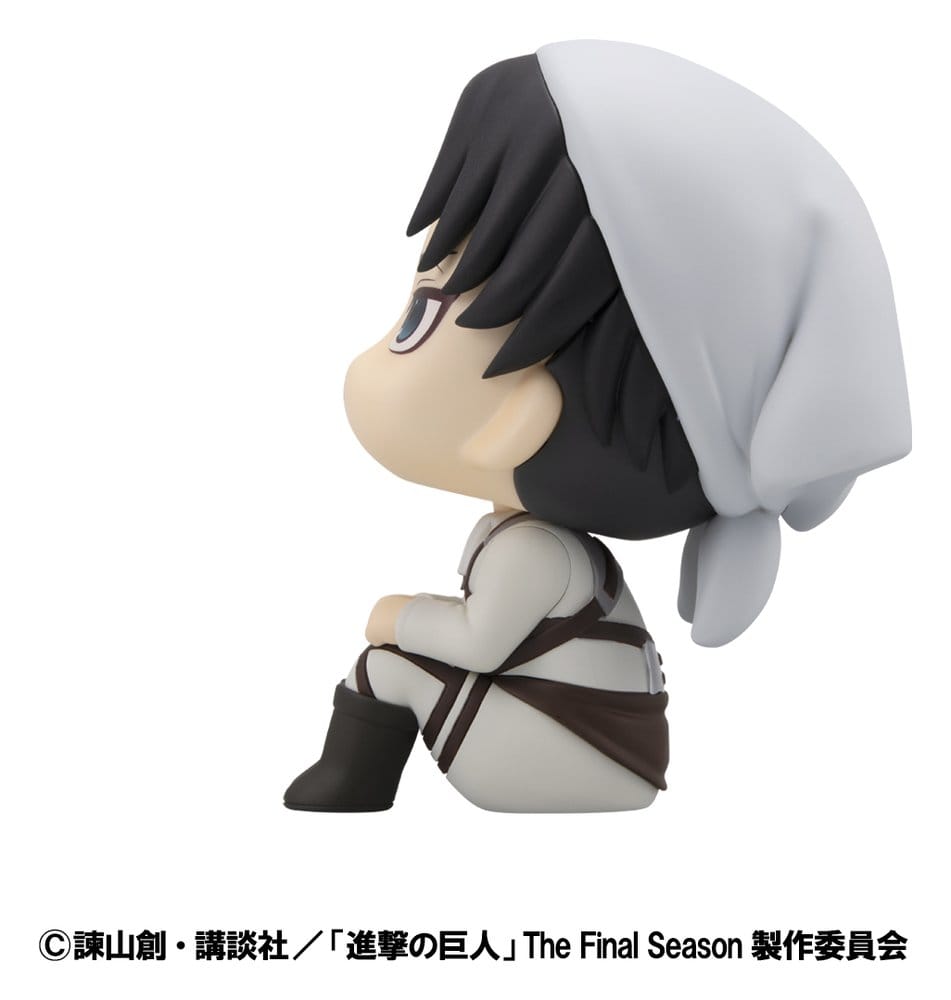 Attack on Titan Look Up PVC Statue Levi Cleaning up Ver. 11 cm Image 4