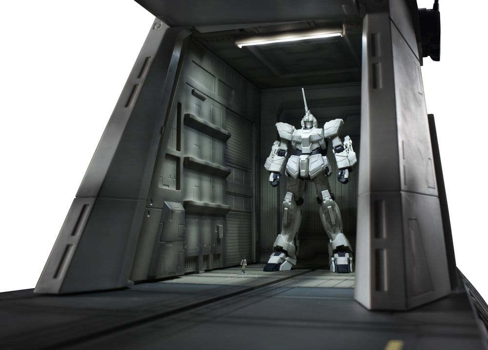 Gundam Unicorn Realistic Model Series Diorama 1:144 Nahel Argama Catapult Deck (UC ver.) 138 cm Image 7