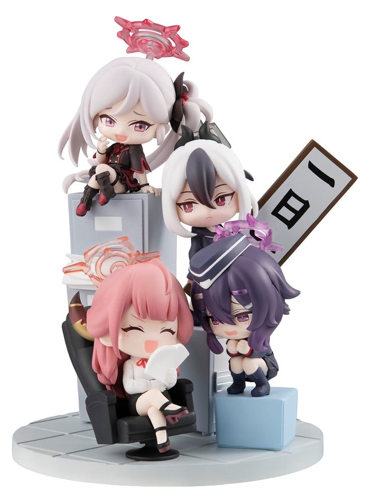 Blue Archive FigUnity PVC Figur 14 cm Image 1