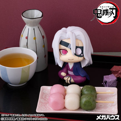Demon Slayer: Kimetsu no Yaiba Look Up PVC Figur Tengen Uzui Former Otobashira Ver. 11 cm (with gift) Image 3