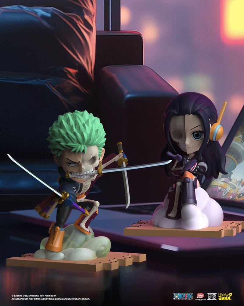 One Piece XXRAY 4 inch Vinyl Figure Egghead Arc Series Part 1 Blind Box Display (6) Image 4