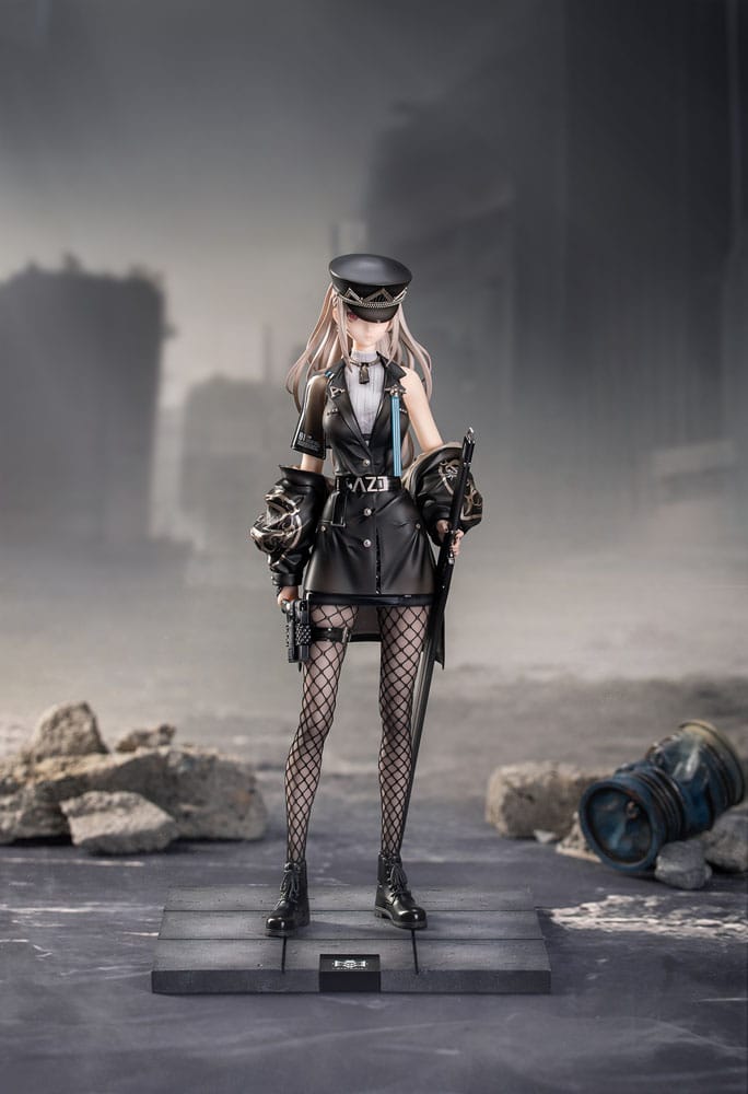 A-Z: PVC Statue 1/7 [B] Full Dress 25 cm Image 2
