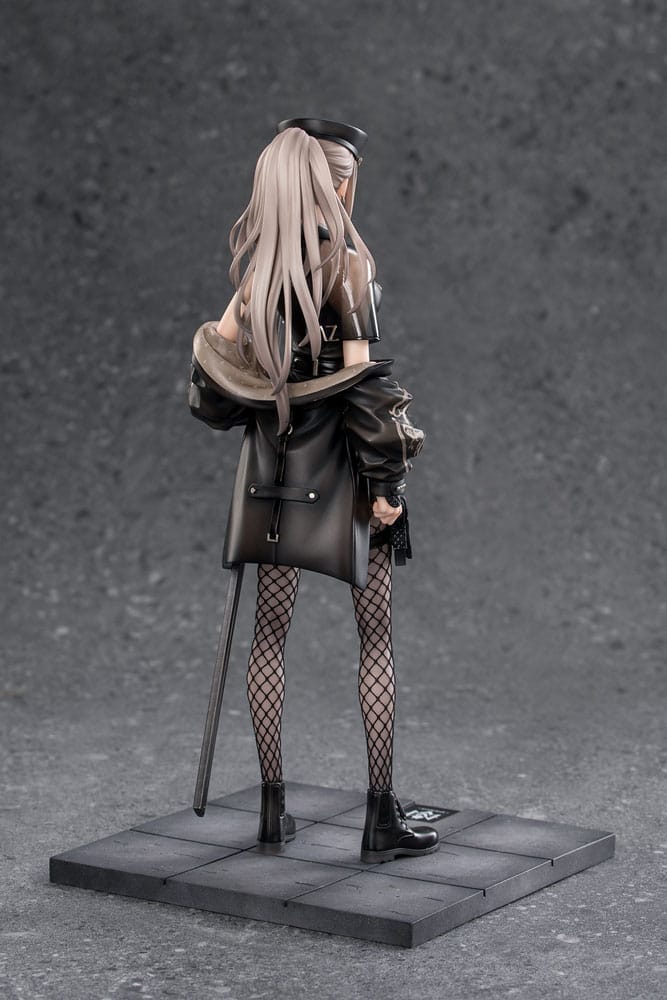 A-Z: PVC Statue 1/7 [B] Full Dress 25 cm Image 3