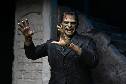 Universal Monsters Actionfigur Ultimate Frankensteins Monster (Color) 18 cm Image 16