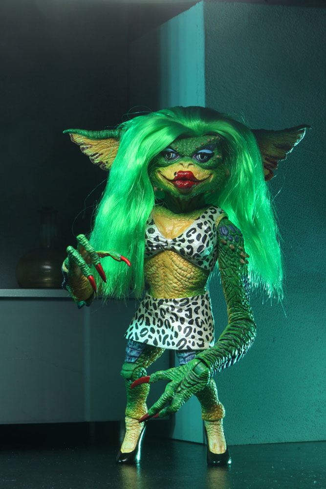 Gremlins 2 Ultimate Actionfigur Greta 15 cm Image 2