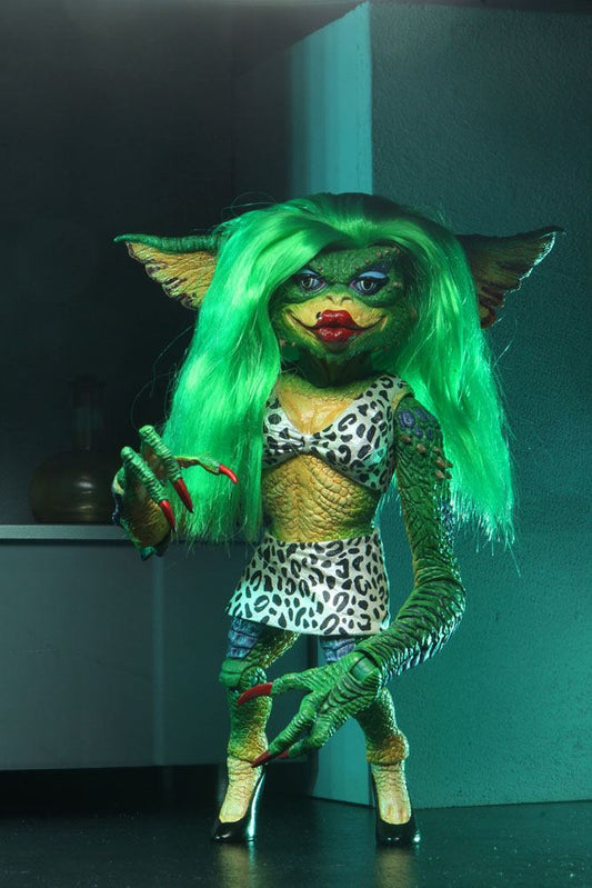 Gremlins 2 Ultimate Actionfigur Greta 15 cm Image 2