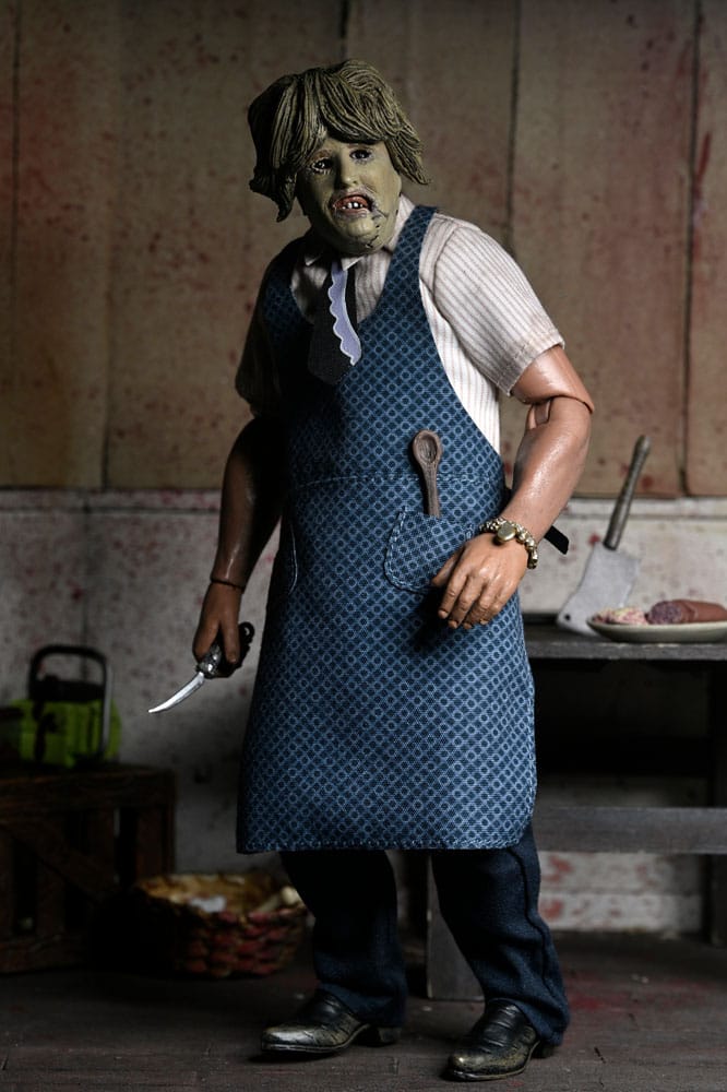 Texas Chainsaw Massacre Clothed Actionfigur Leatherface with Old Lady Mask 20 cm Image 6