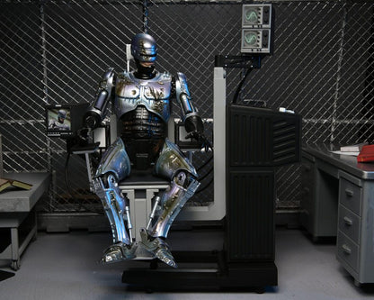 RoboCop Actionfigur Ultimate Battle Damaged RoboCop with Chair 18 cm Image 6
