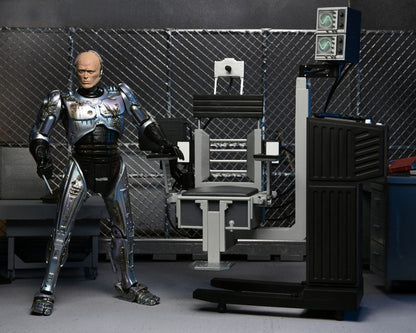 RoboCop Actionfigur Ultimate Battle Damaged RoboCop with Chair 18 cm Image 11