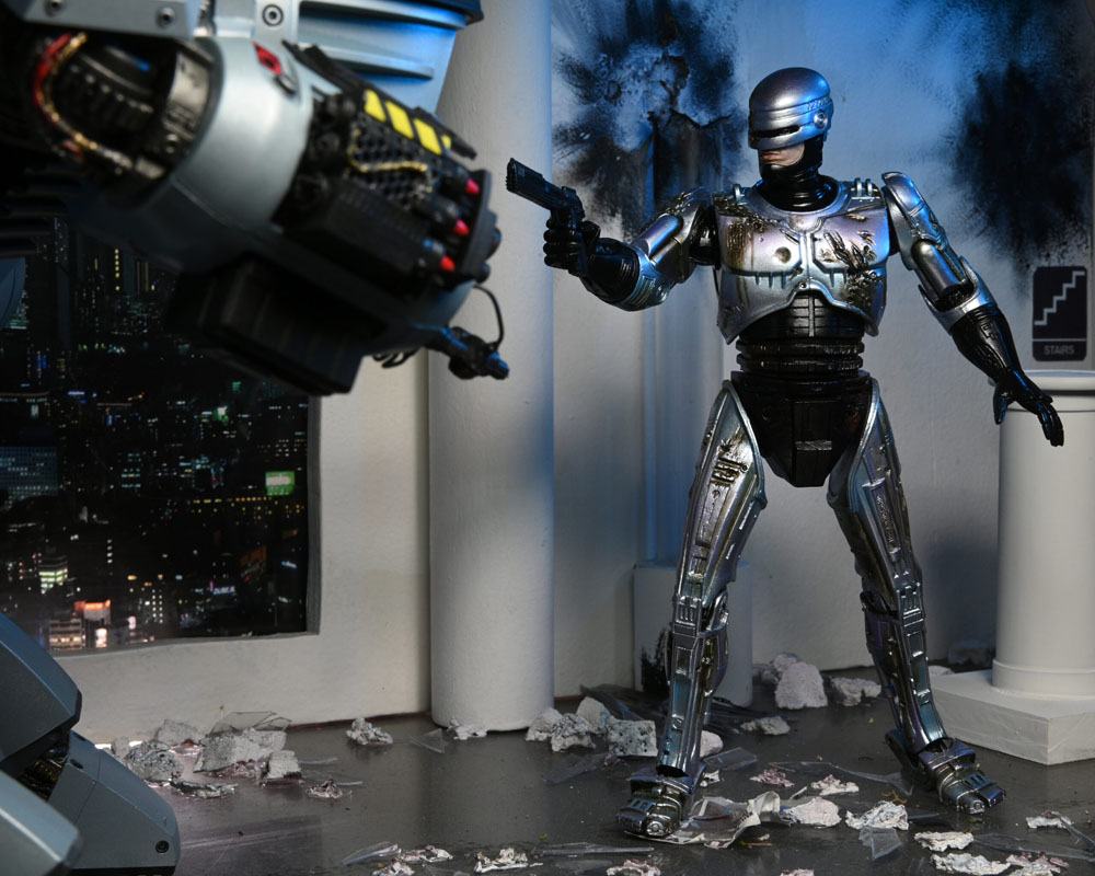 RoboCop Actionfigur Ultimate Battle Damaged RoboCop with Chair 18 cm Image 15