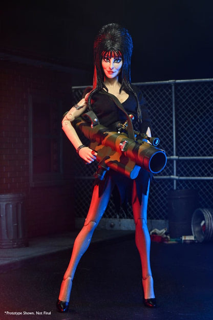 Elvira - Herrscherin der Dunkelheit Clothed Actionfigur Commando Elvira 20 cm Image 9