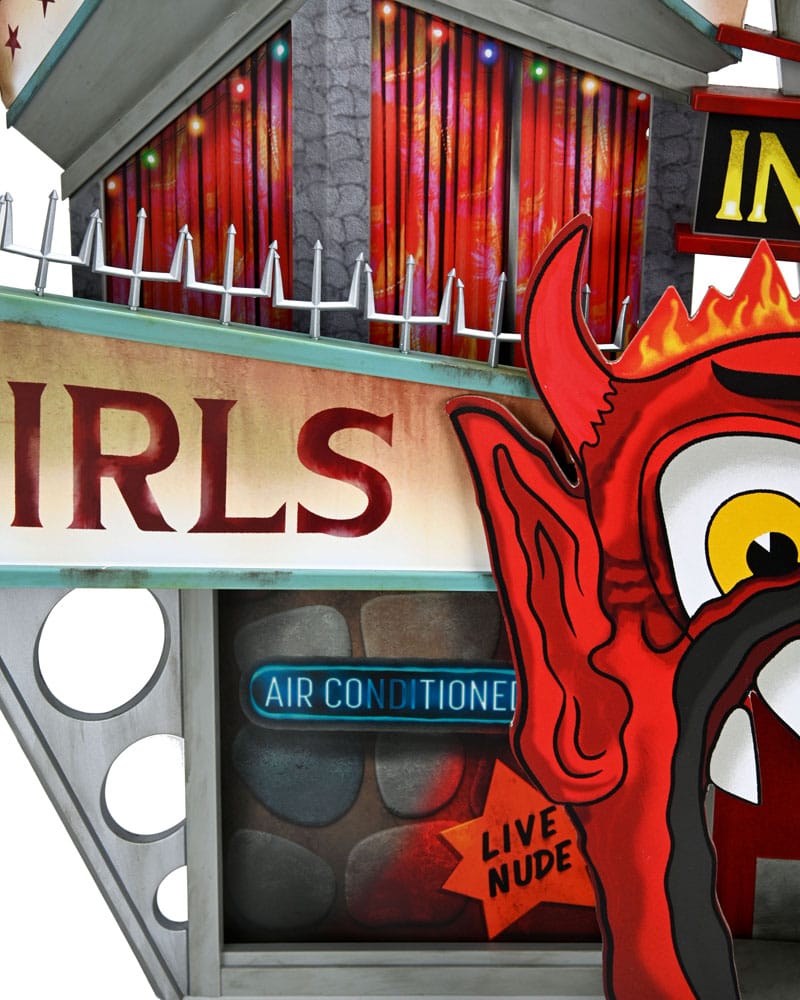 Beetlejuice (1988) Diorama Trenchcoat with Spikes Inferno Room Deluxe Set Image 11