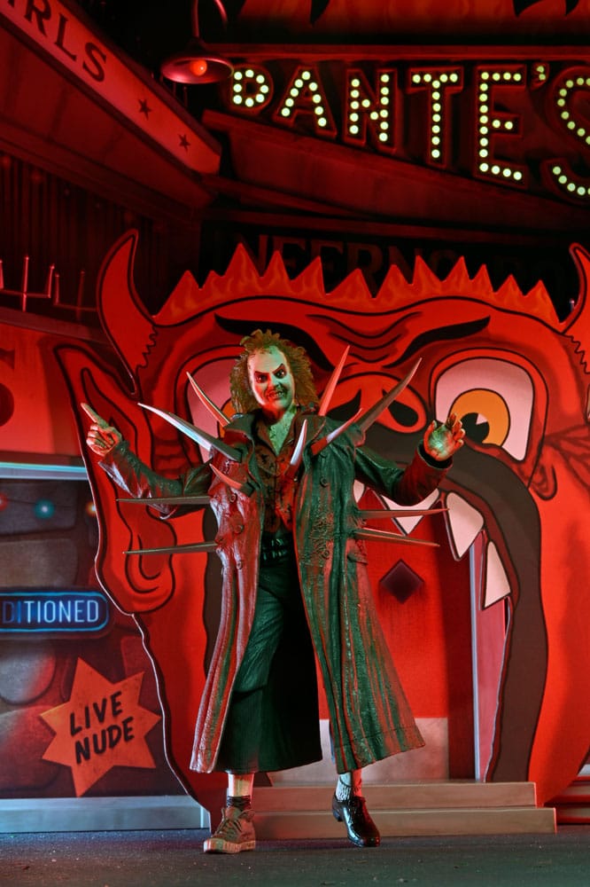 Beetlejuice (1988) Diorama Trenchcoat with Spikes Inferno Room Deluxe Set Image 15