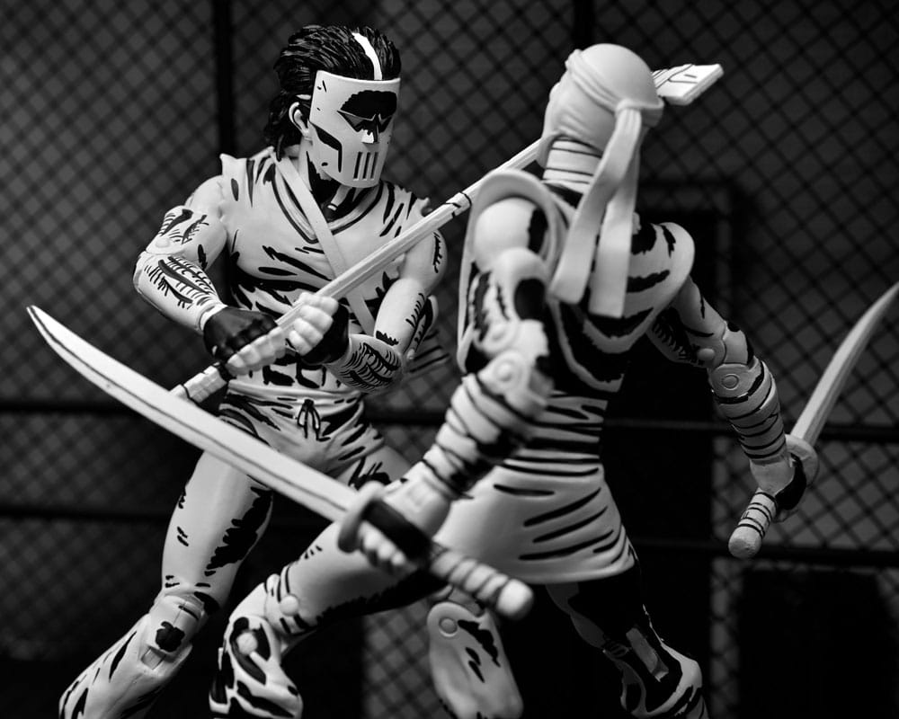 Teenage Mutant Ninja Turtles Actionfigur Casey Jones Black & White 18 cm Image 6