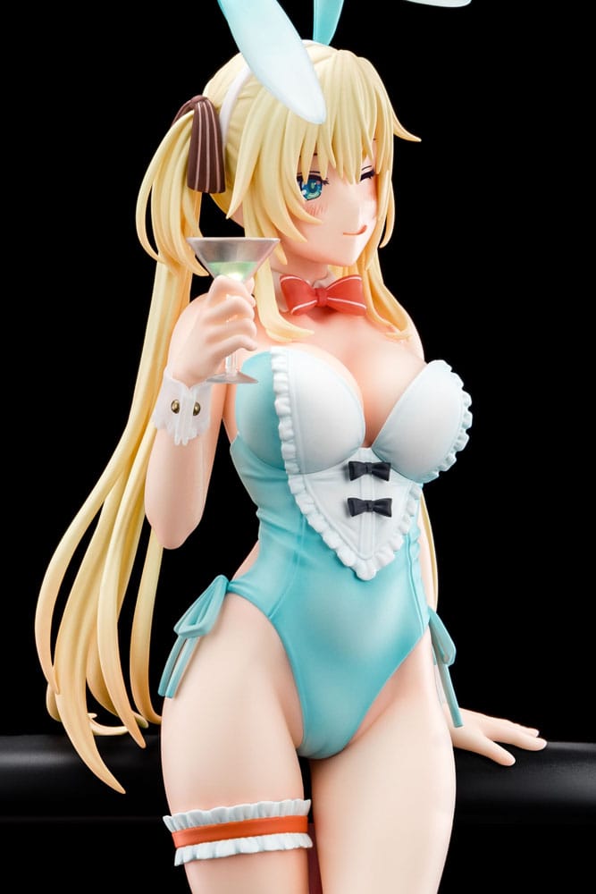 The Demon Sword Master of Excalibur Academy Statue 1/6 Regina Mercedes wearing Bunny costume with Nip Slip Gimmick System 27 cm Image 3