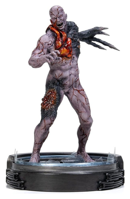 Resident Evil Statue Tyrant Image 1