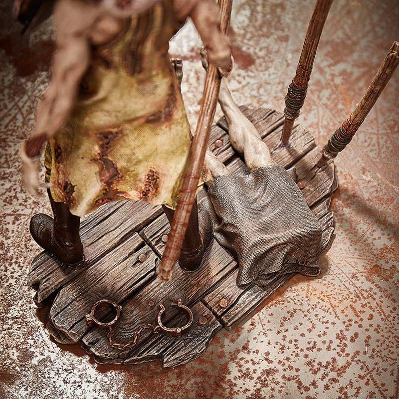 Silent Hill PVC Statue Red Pyramid Thing 30 cm Image 12