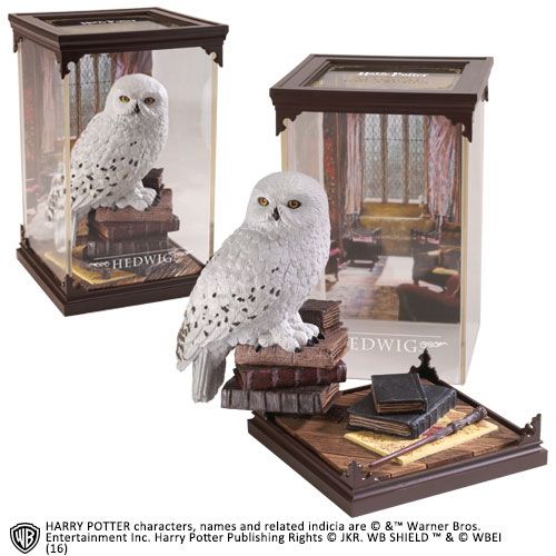 Harry Potter Magical Creatures Statue Hedwig 19 cm Image