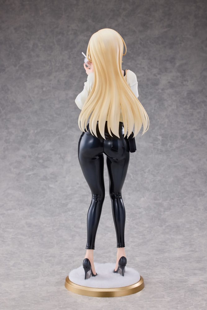 Original Character Statue 1/4 Aoi Koigakubo Illustrated by Fujiko Leather Pants Deluxe Edition 42 cm Image 7