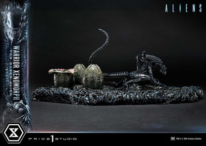 Aliens (Film) Ultimate Diorama Masterline Statue Warrior Xenomorph for Queen Alien 23 cm Image 8