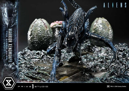 Aliens (Film) Ultimate Diorama Masterline Statue Warrior Xenomorph for Queen Alien 23 cm Image 11