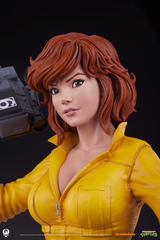 Teenage Mutant Ninja Turtles Premier Series Statue 1/4 April O'Neil 46 cm Image 13