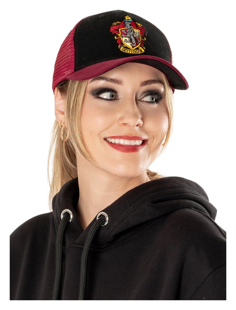 Harry Potter Trucker Cap Gryffindor Image 1