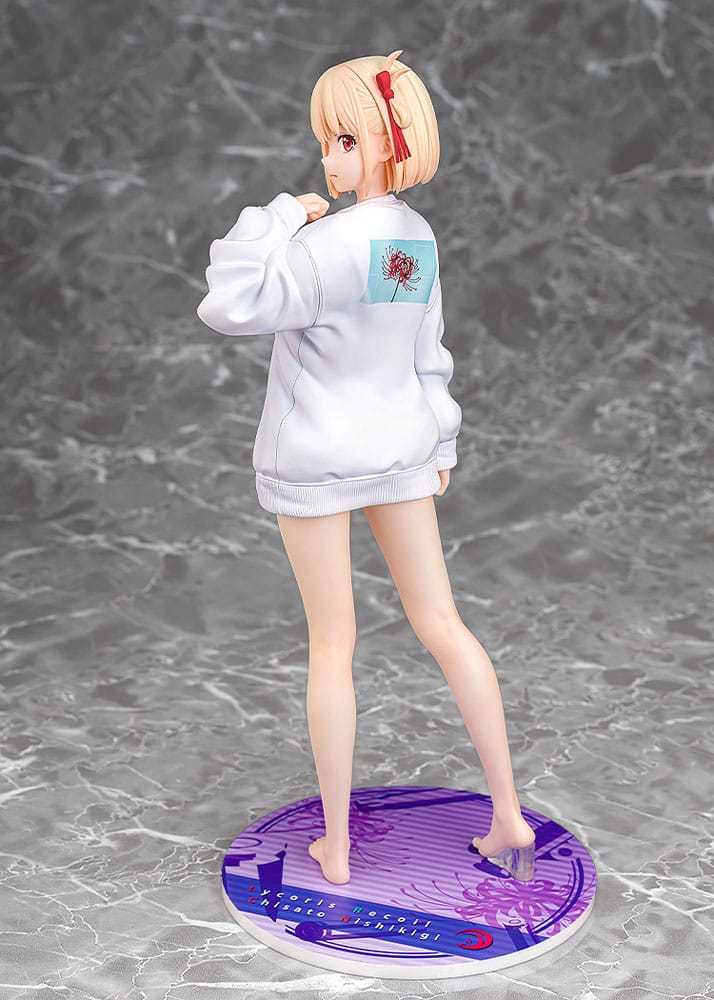 Lycoris Recoil PVC Statue 1/7 Chisato Nishikigi: Oversized Sweatshirt Ver. 25 cm Image 3