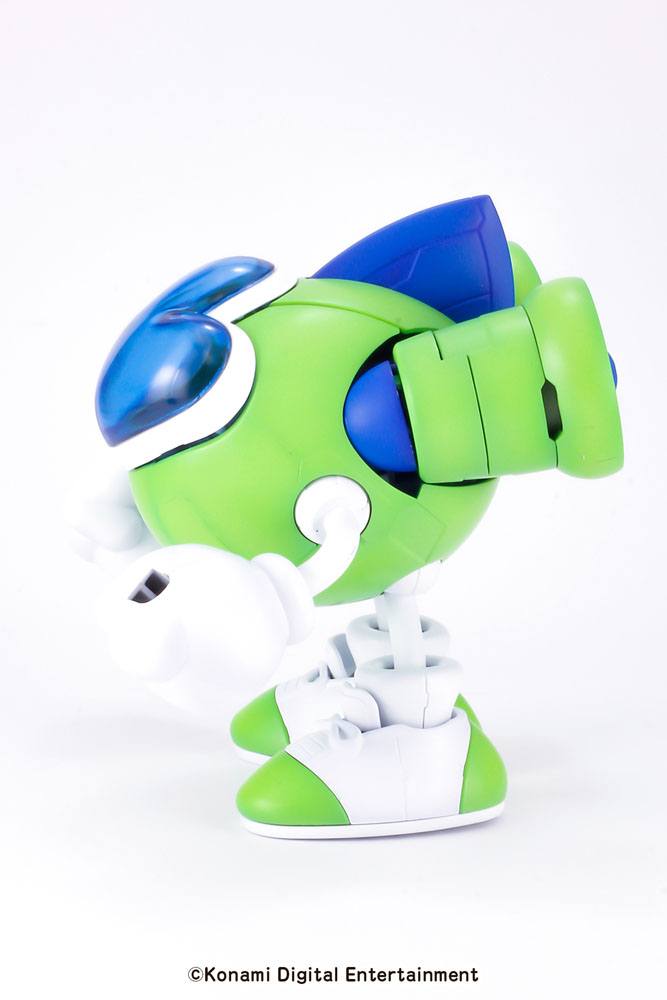 TwinBee Rainbow Bell Adventure Plastic Model Kit Gwinbee 10 cm Image 3
