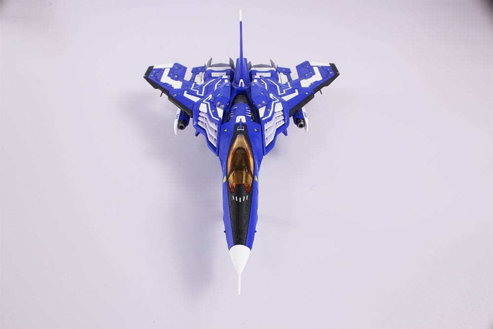 Raiden V Director´s Cut Plastic Model Kit 1/100 FT-00004A Azuma 2P Color Ver. 18 cm Image 2