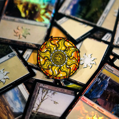 Magic: The Gathering Ansteck-Pins  Blind Box Mystery Stained Glass Lands Sortiment (10) Image 7