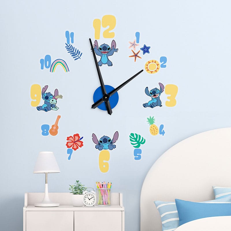 Lilo & Stitch selbstklebende Wanduhr Stitch Image