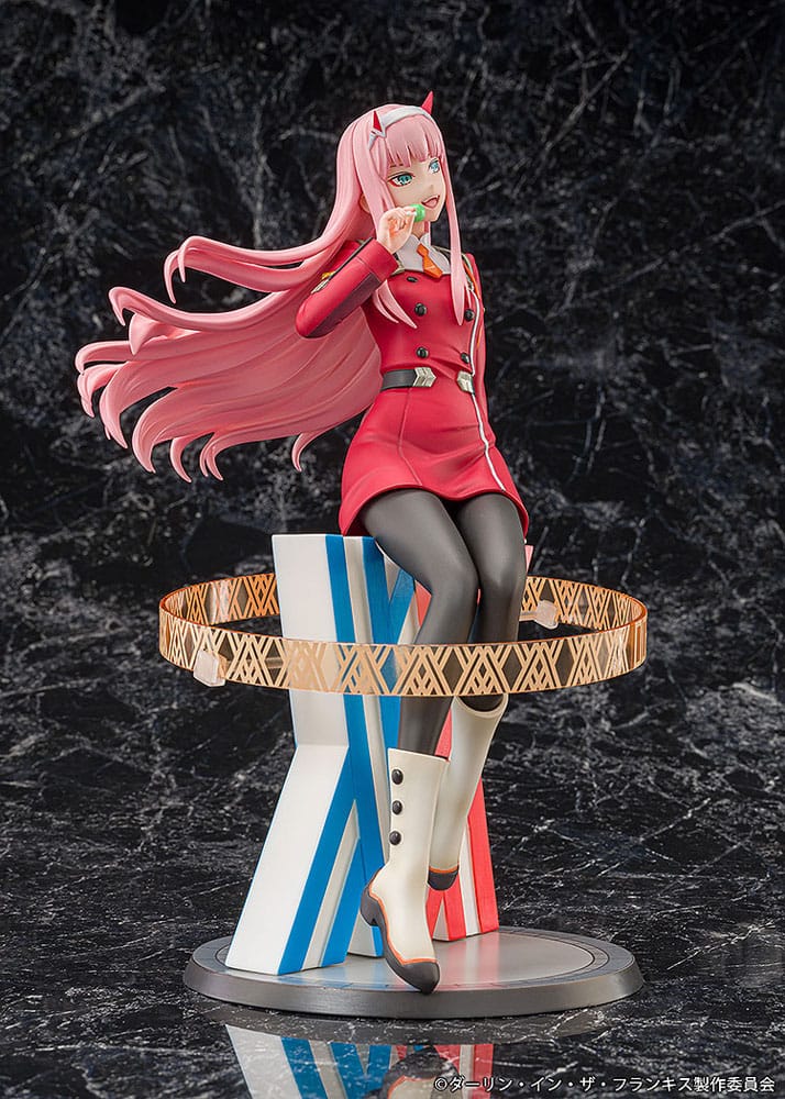 Darling in the Franxx PVC Statue 1/7 Zero Two 24 cm Image 4