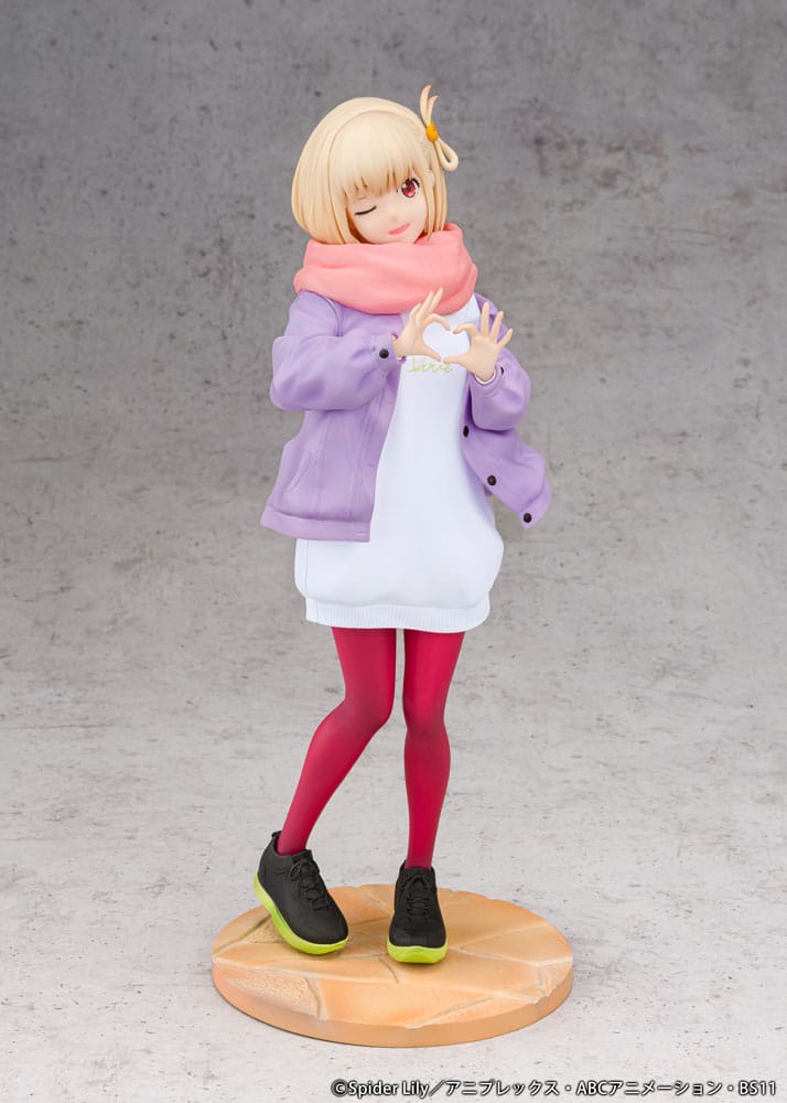 Lycoris Recoil PVC Statue 1/7 Chisato Nishikigi Winter Ver. 23 cm Image 3