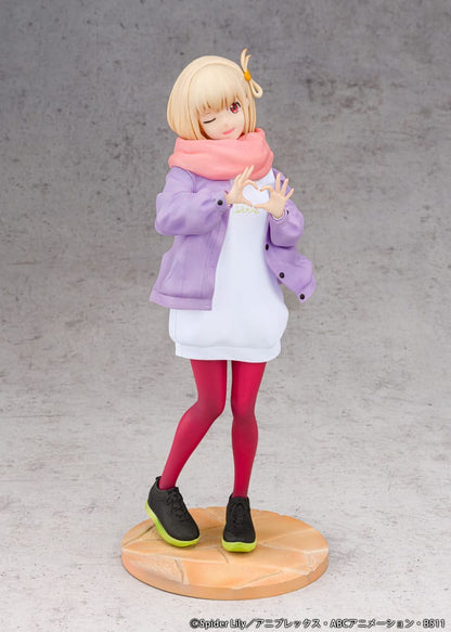 Lycoris Recoil PVC Statue 1/7 Chisato Nishikigi Winter Ver. 23 cm Image 3