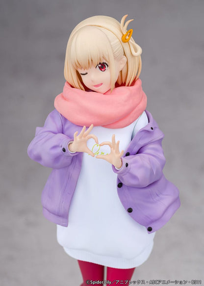 Lycoris Recoil PVC Statue 1/7 Chisato Nishikigi Winter Ver. 23 cm Image 4