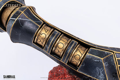 Clair Obscur: Expedition 33 Replik 1/1 Scale Arm of Gustave 48 cm Image 11