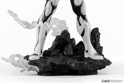 Man of Steel PX PVC Statue 1/8 SDCC 2024 Superman Black & White Version 36 cm Image 8