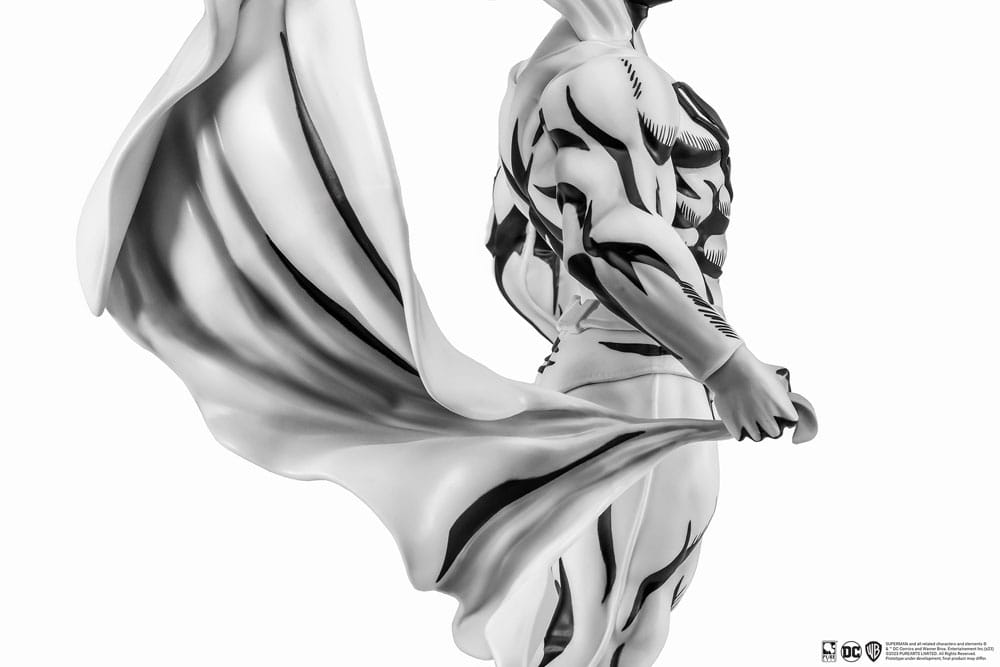 Man of Steel PX PVC Statue 1/8 SDCC 2024 Superman Black & White Version 36 cm Image 9