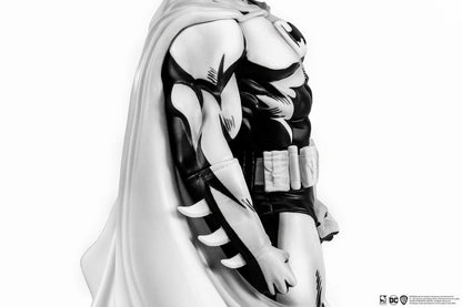 Batman PX PVC Statue 1/8 SDCC 2024 Batman Black & White Version 27 cm Image 8