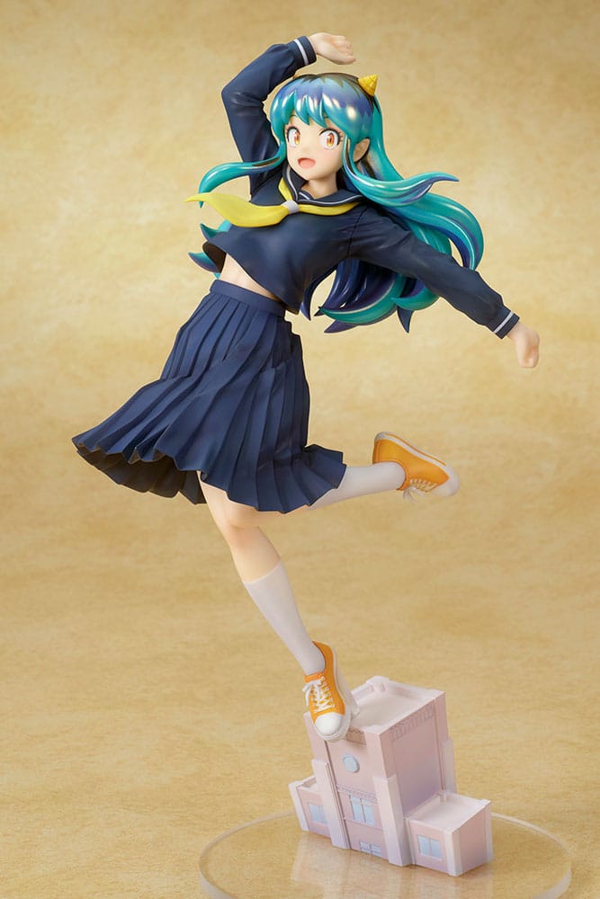 Urusei Yatsura Statue PVC 1/7 Lum Uniform Ver. 28 cm Image 9