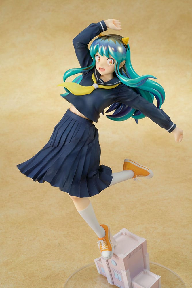 Urusei Yatsura Statue PVC 1/7 Lum Uniform Ver. 28 cm Image 15
