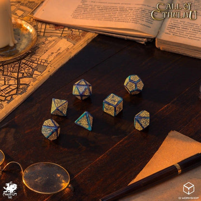 Call of Cthulhu 7th Edition 7er-Würfelset Blue-green & Gold Image 8