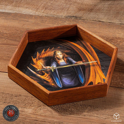 Anne Stokes Würfelbrett The Truth 20 cm Image 1